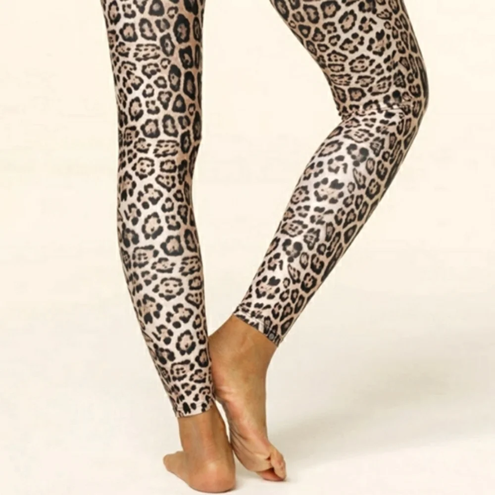 Onzie Mamba PythonHIGH RISE LEGGING - LEOPARD - Picture 6 of 12